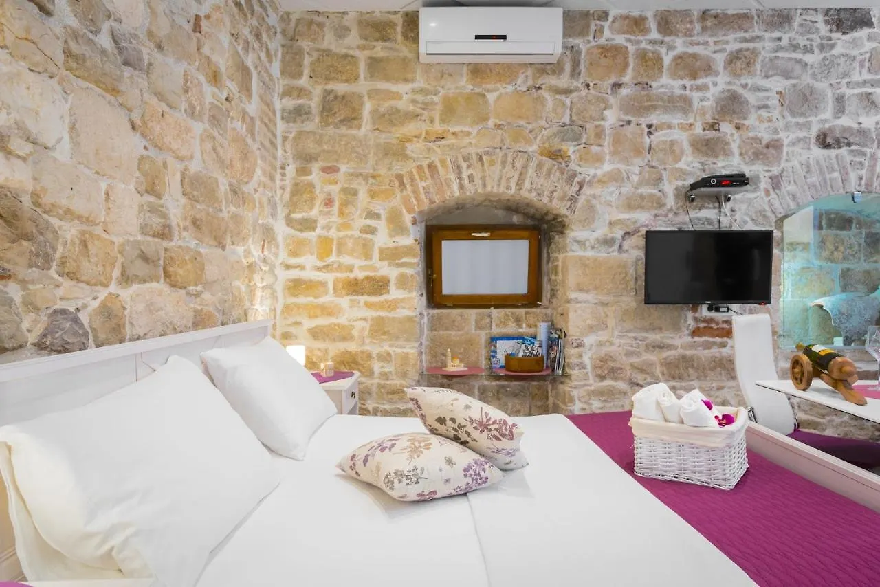 Original Split Palace Stone Walls Apartment 0*,  Croatia